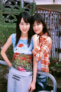 男生女生一起愁愁愁很痛